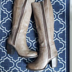Freebird Beau stone boots